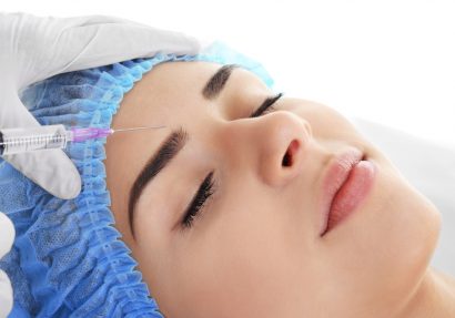 Ilustracja do: Kto i dlaczego może wykonywać zabiegi z zakresu medycyny estetycznej ?